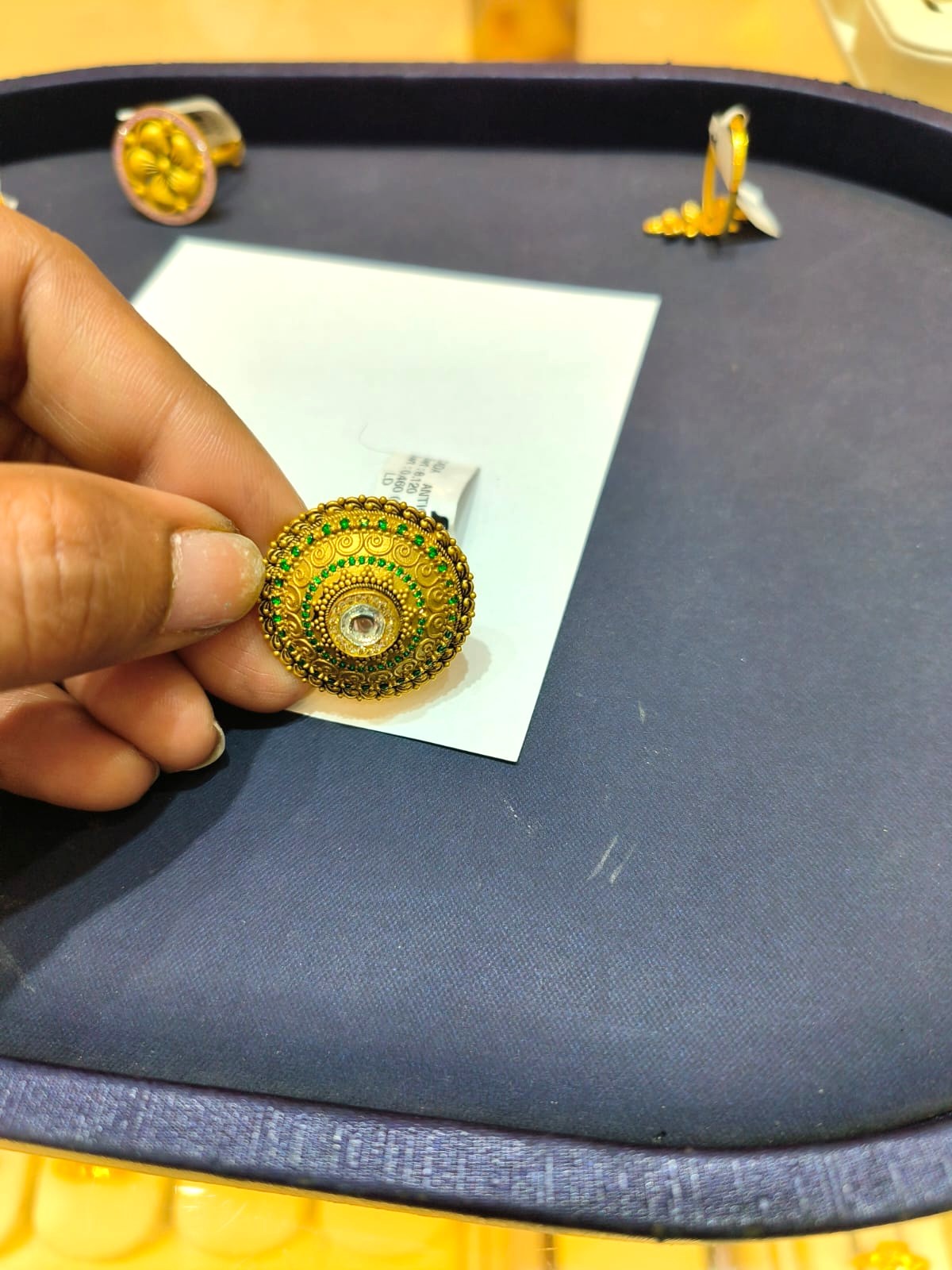 Finger Ring