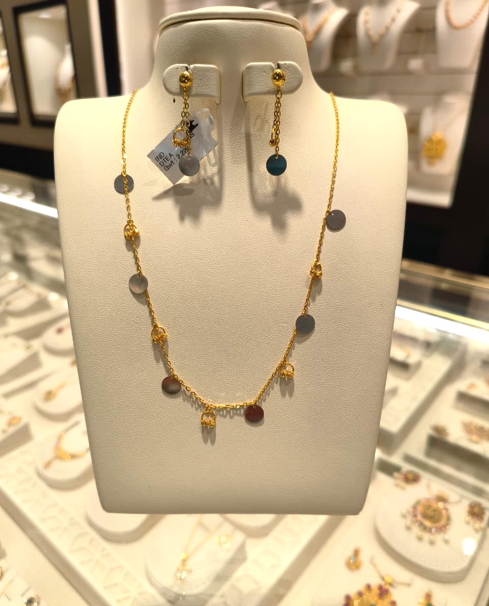 Necklace set