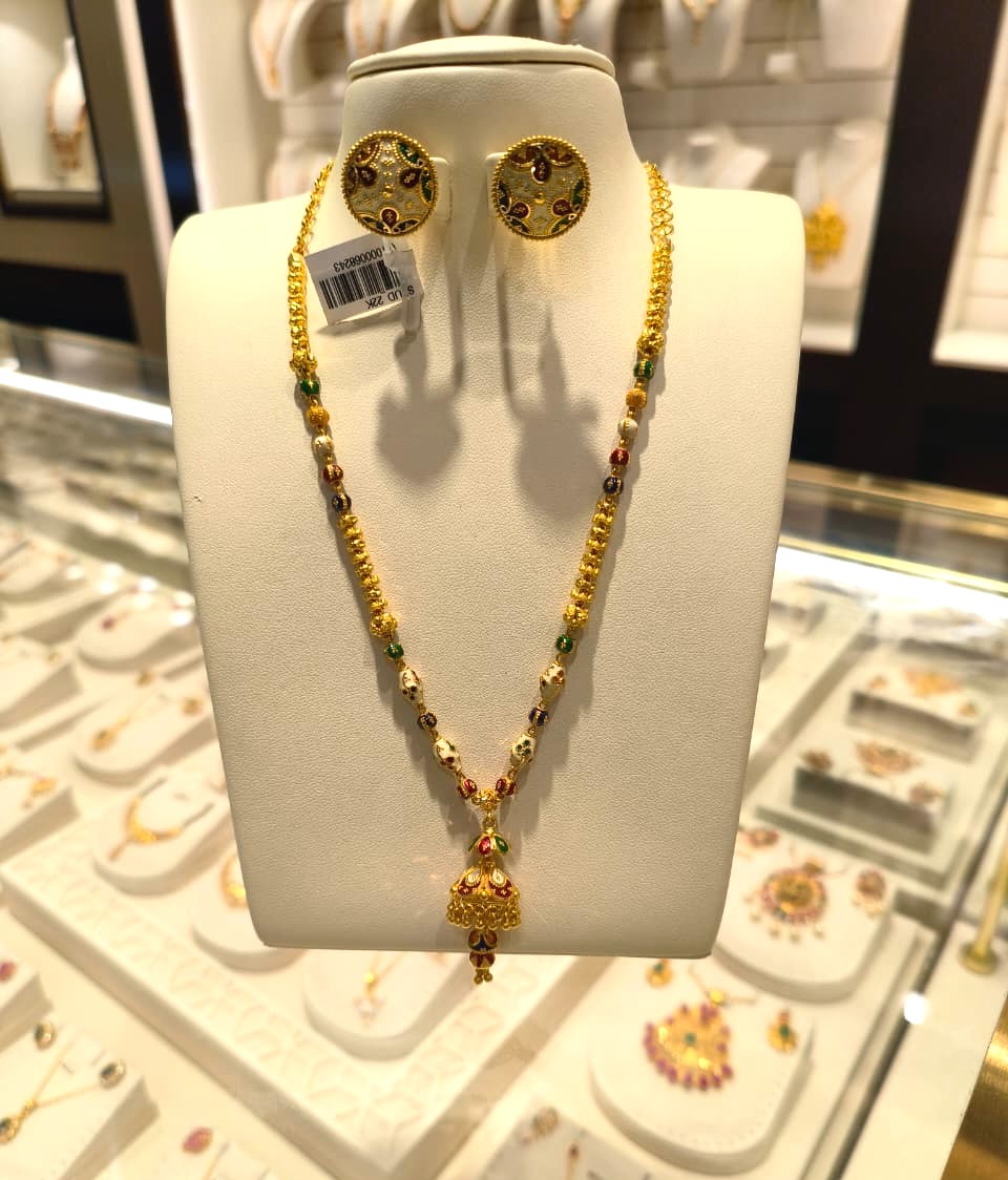 Necklace set