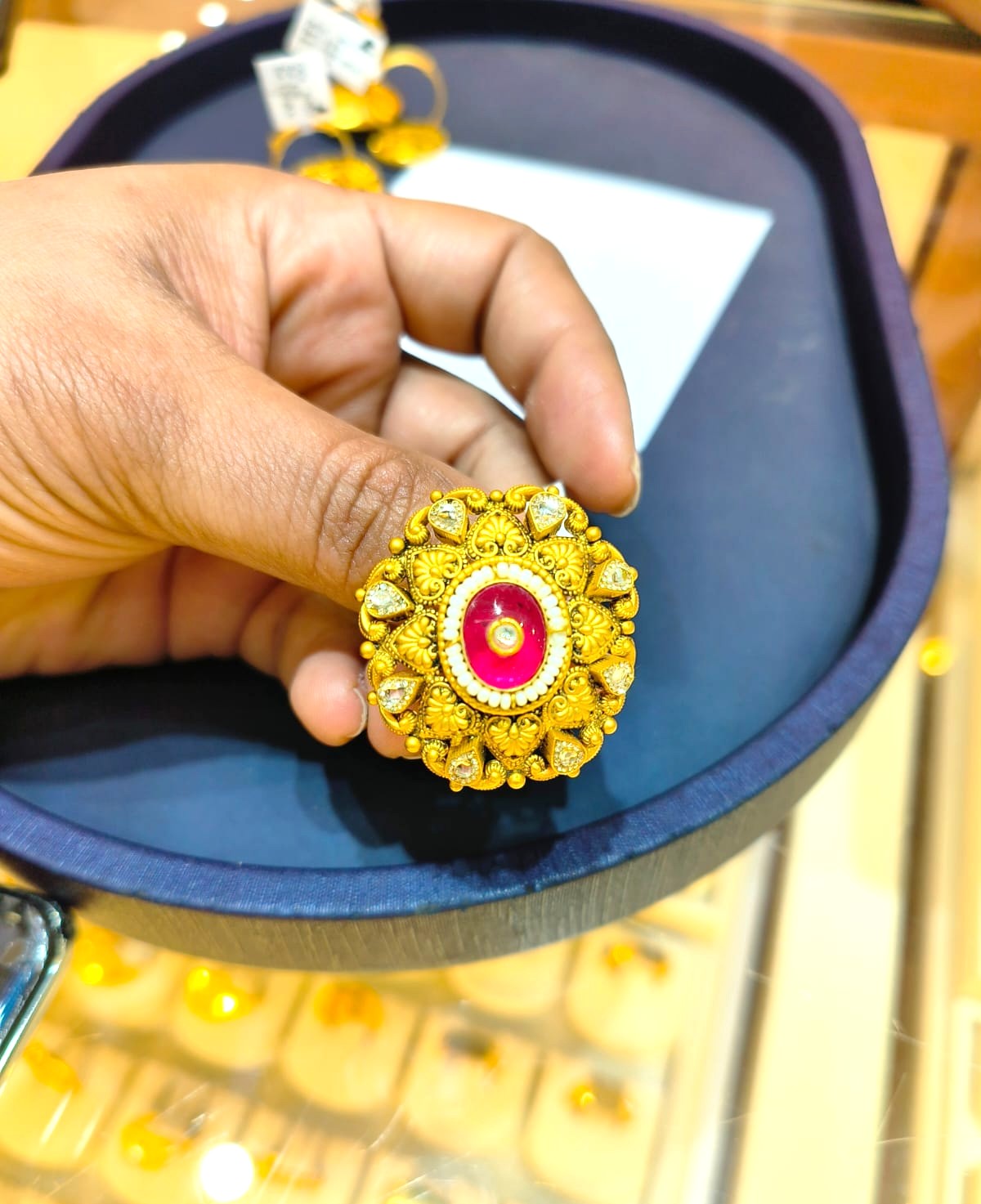 Finger Ring